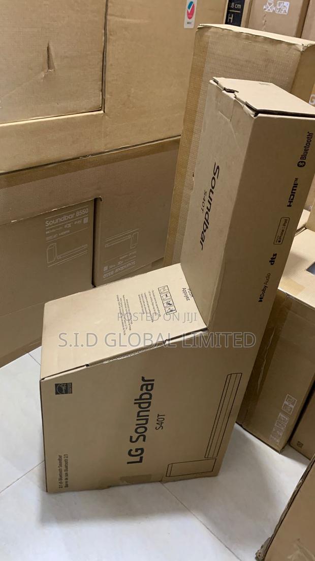 Compact, Yet Mighty Lg Sound Bar S40t With Remote · Photo 1
