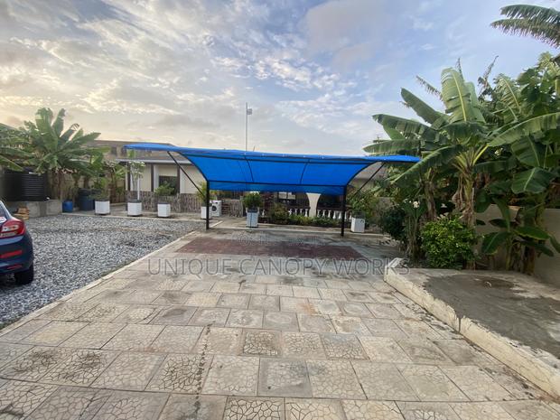 Down Grip Carport · Photo 3