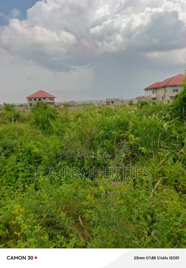 Land Title · Photo 5