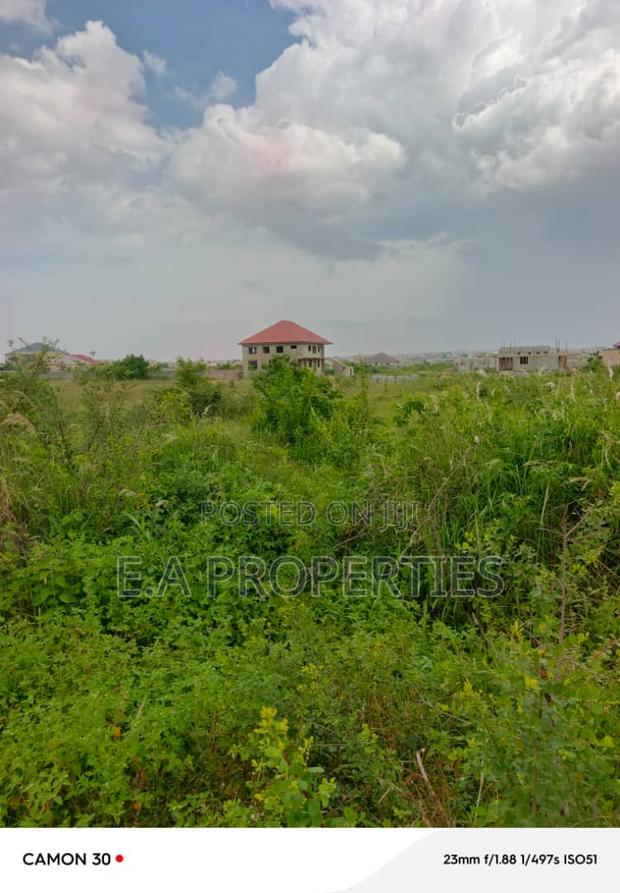 Land Title · Photo 6