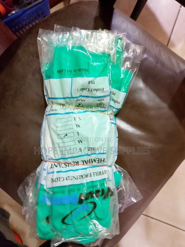 Chemical Nitrile Gloves. · Photo 4