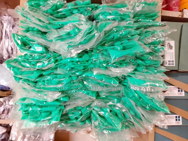 Chemical Nitrile Gloves. · Photo 1