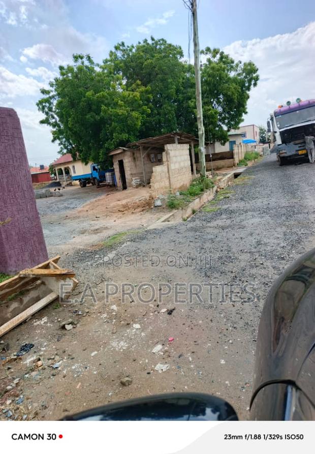Land Title · Photo 2