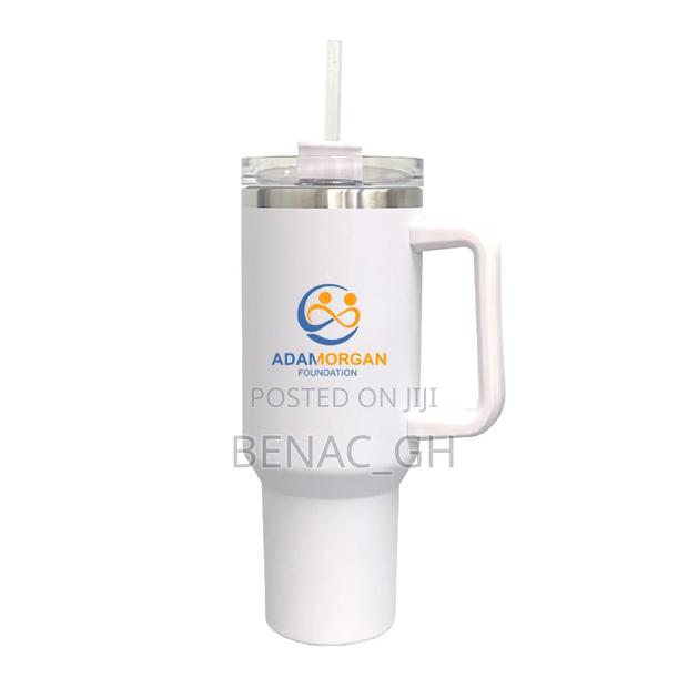 Stanley Cup Replica as Souvenirs With Logo · Photo 2