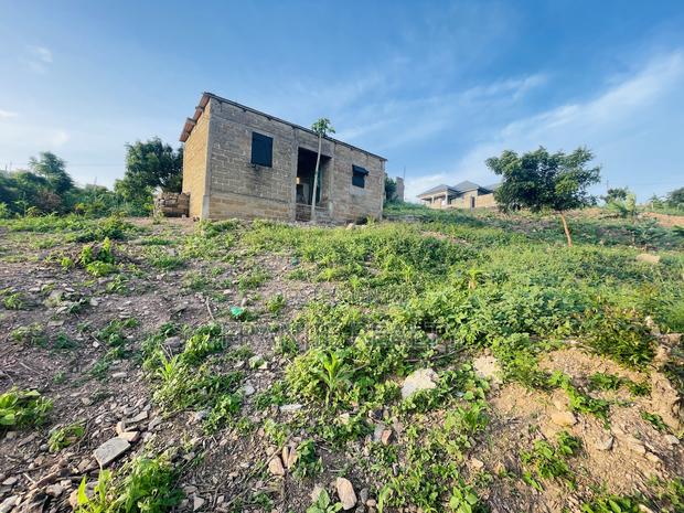 Plot of Land for Sale at New Bortianor,Adanseman · Photo 3