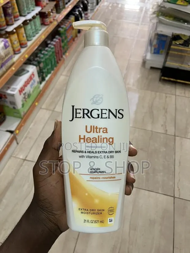 Jergens Ultra Healing Moisturizer · Photo 1