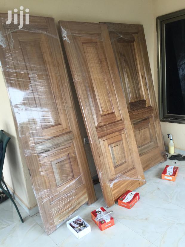 Wooden Doors · Photo 1