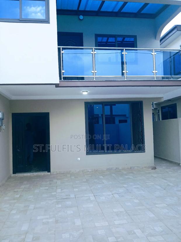 3bdrm House in Oyarifa, Adenta for rent · Photo 3