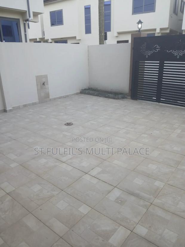 3bdrm House in Oyarifa, Adenta for rent · Photo 4