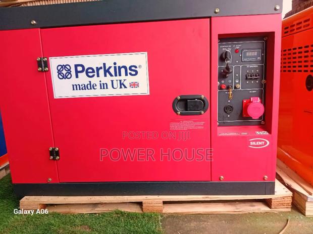 Elite Legacy Panel 18kva Generator 18kva Perkins Diesel · Photo 1