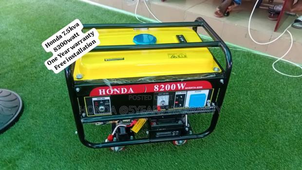 Wheels and Handle Honda 7.5kva 8200watt Petrol 7.5kva · Photo 1