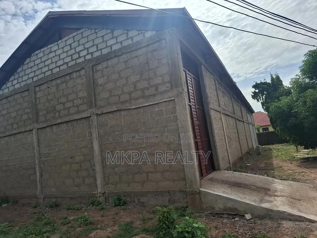 Warehouse in Tamale-Kanvili Area for Rent · Photo 4