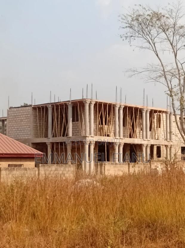 Carpentery Work Is Available · Photo 1