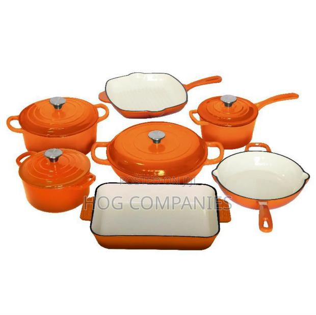 Lava Cast Iron Large Set · Photo 1