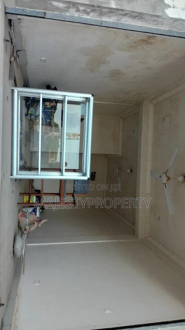Shop for Rent at Main Spintex Roadside · Photo 3