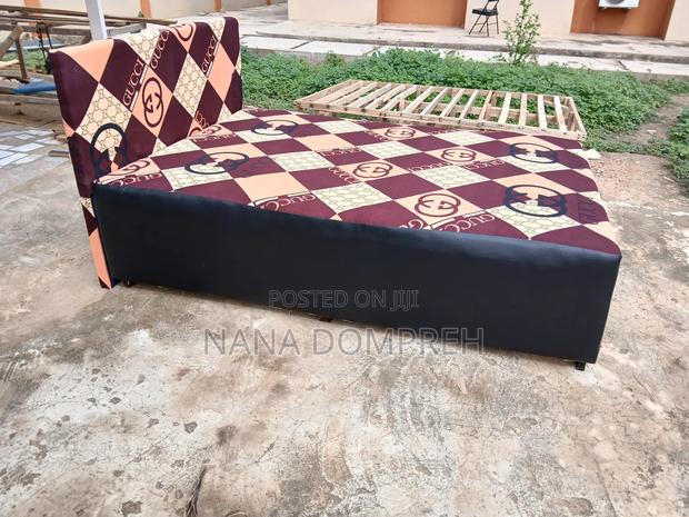 Inbuilt Double Bed7 · Photo 2