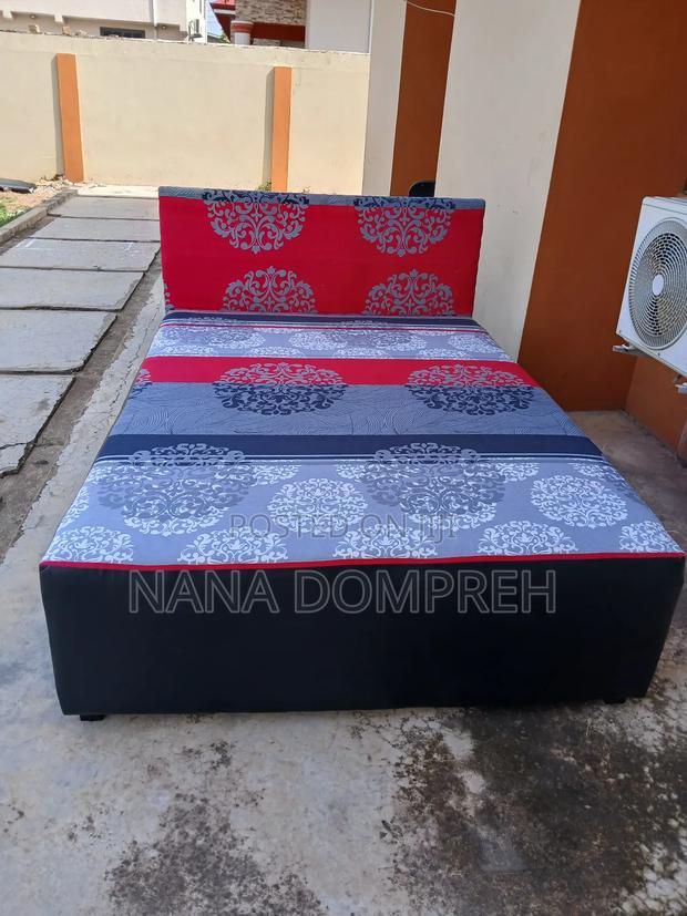 Inbuilt Double Bed10 · Photo 1