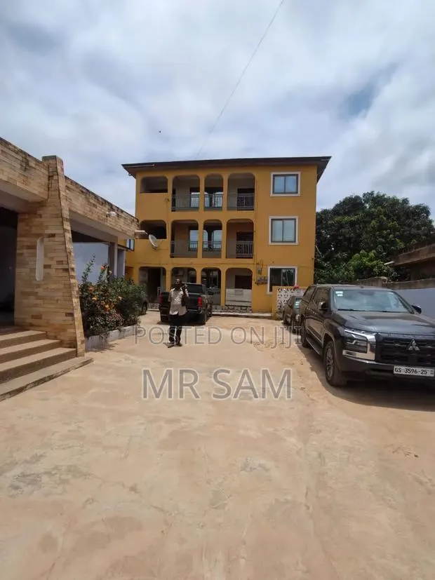 2bdrm Apartment in Sam Properties, Mallam for rent · Photo 1