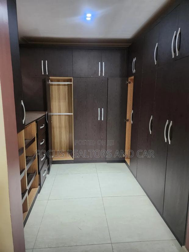 4bdrm House in Tema Metropolitan for sale · Photo 6
