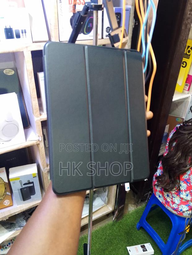 Apple iPad A16 ( 2025) Smart Case With Pencil Slot Space · Photo 3