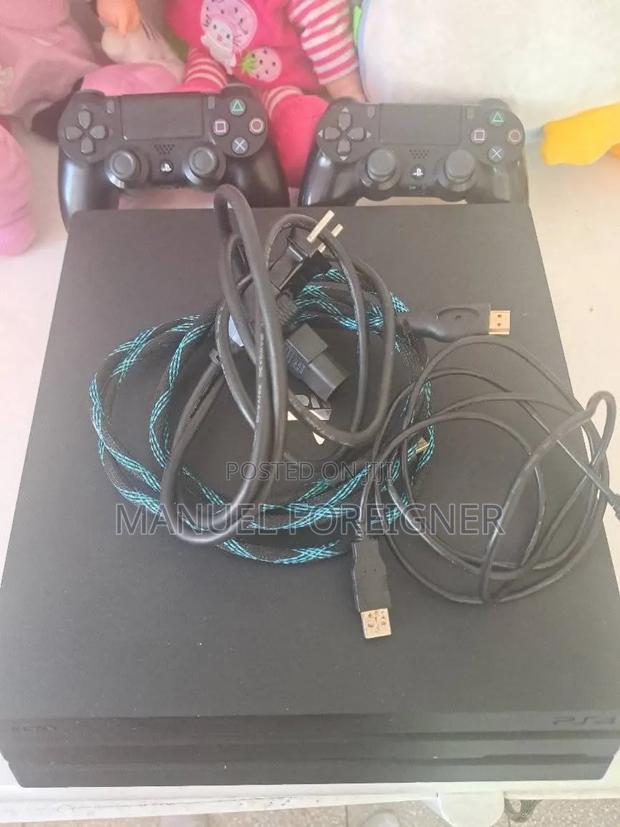 Ps4 Pro With Controller and Games
