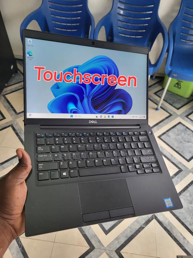 Laptop Dell Latitude 7390 8GB Intel Core I5 SSD 256GB · Photo 1