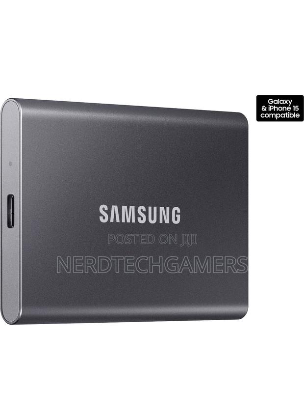 Samsung 4tb T7 Portable SSD (Titan Gray) · Photo 3