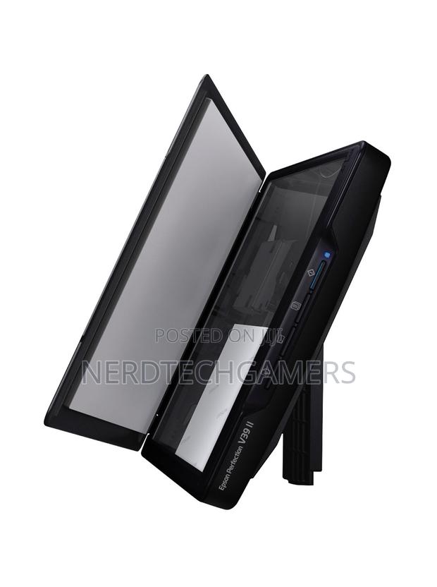 Epson Perfection V39 Color Photo and Document Flatbed Scann · Photo 5