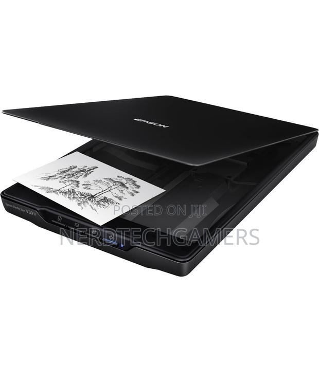 Epson Perfection V39 Color Photo and Document Flatbed Scann · Photo 4