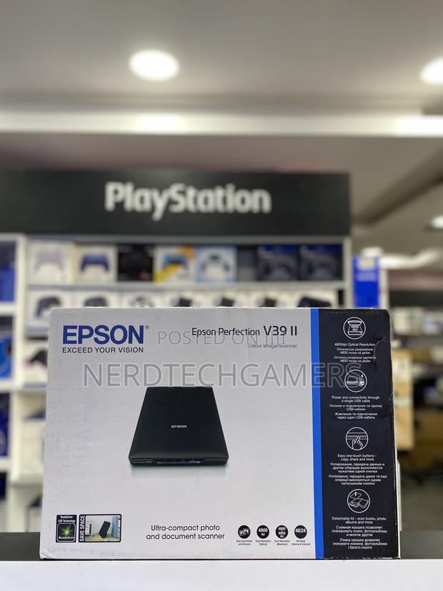 Epson Perfection V39 Color Photo and Document Flatbed Scann · Photo 1