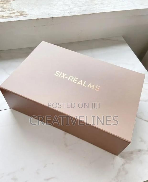 Customised Rigid Box · Photo 1