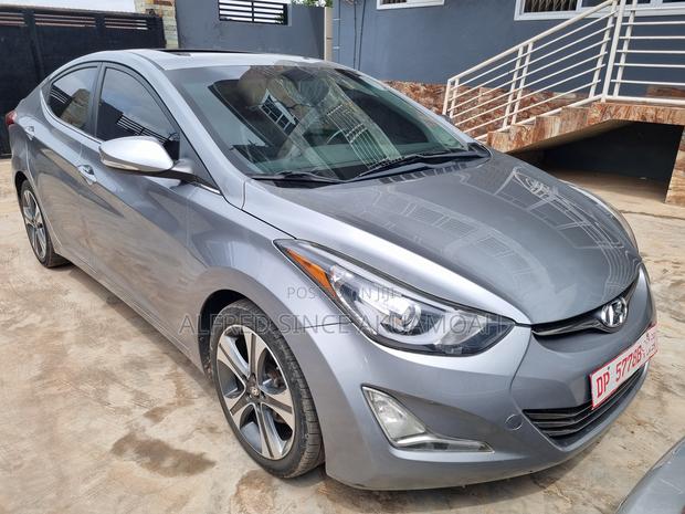 Hyundai Elantra Limited PZEV 4dr Sedan (1.8L 4cyl 6A) 2015 Gray · Photo 5