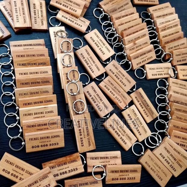 Engraved Keyholder · Photo 1