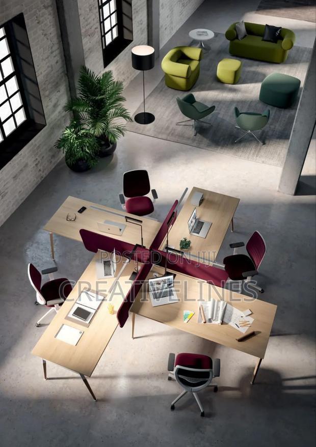 Office Interior Decor · Photo 2