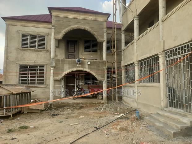 10bdrm House in Kodie Danase, Kumasi Metropolitan for sale · Photo 3