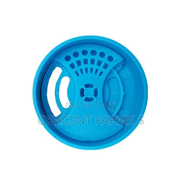 Beehives/Catcher Box Entrance Disc · Photo 1