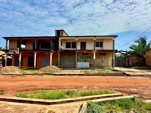 6bdrm House in Kumasi Metropolitan for sale · Photo 2