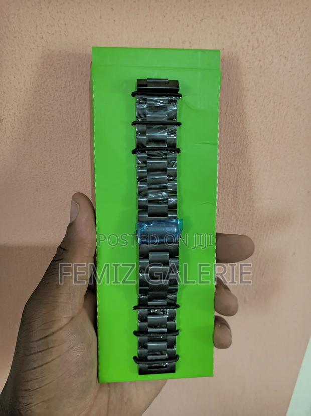 Oraimo Stainless Steel Watch Strap - Black Colour · Photo 1