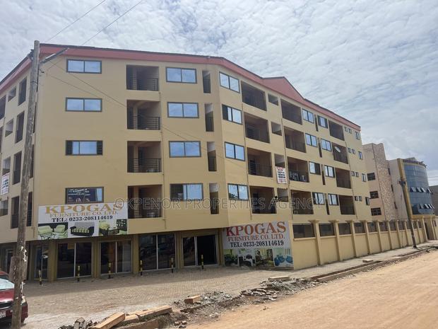 2bdrm Apartment in Coast Estate, Baatsona Total for rent · Photo 1