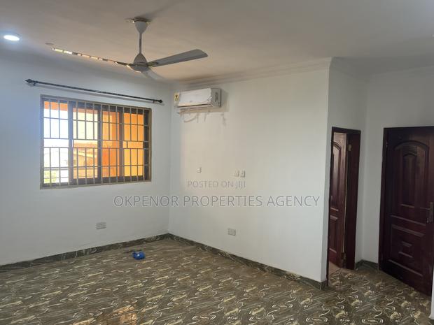 2bdrm Apartment in Coast Estate, Baatsona Total for rent · Photo 8