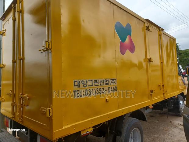 Hyundai Mighty Box · Photo 3