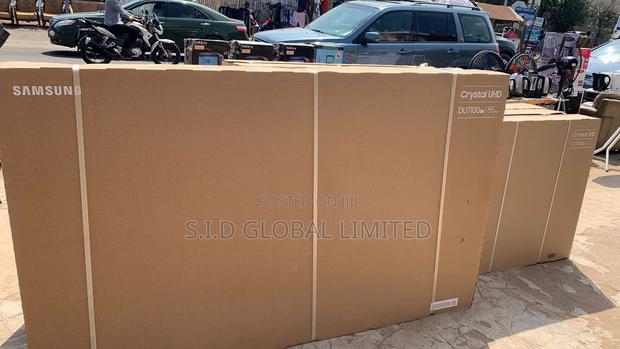 Purcolor Samsung 85 Inches Crystal Uhd Smart Tv Du7100 · Photo 2