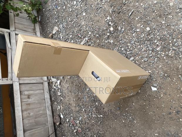 Optical Connection Point Bluetooth Samsung C450 Soundbar · Photo 1