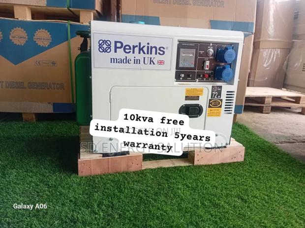 Modular Might Perkins 10kva Diesel 13000watts Diesel · Photo 1