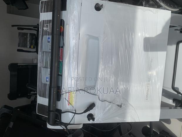 Compact Horizon Treadmill 125kg · Photo 6