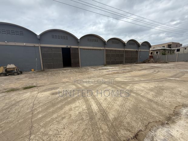 Weija 800 Square Meter Warehouse for Rent · Photo 5
