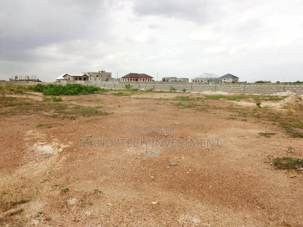 A Well-Demarcated 10 Plots - Katamanso Hills · Photo 5