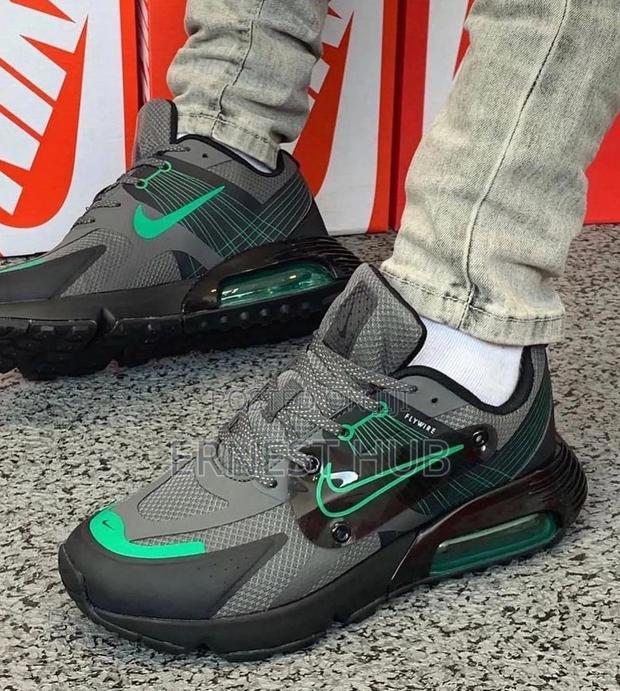 Nike Flywire · Photo 2