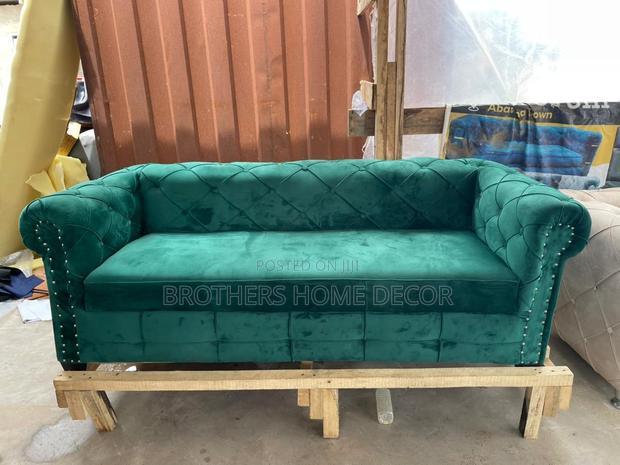 Green 3 In 1 Sofa// Very Solid And Durable · Photo 1