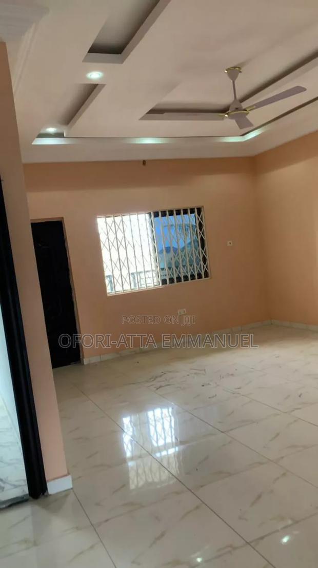 2bdrm Apartment in Amasaman 3Junction, Pokuase for rent · Photo 4